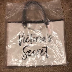 Victoria’s Secret Beach Tote